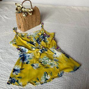 Sienna Sky Tie Front Peplum Yellow Top sz S